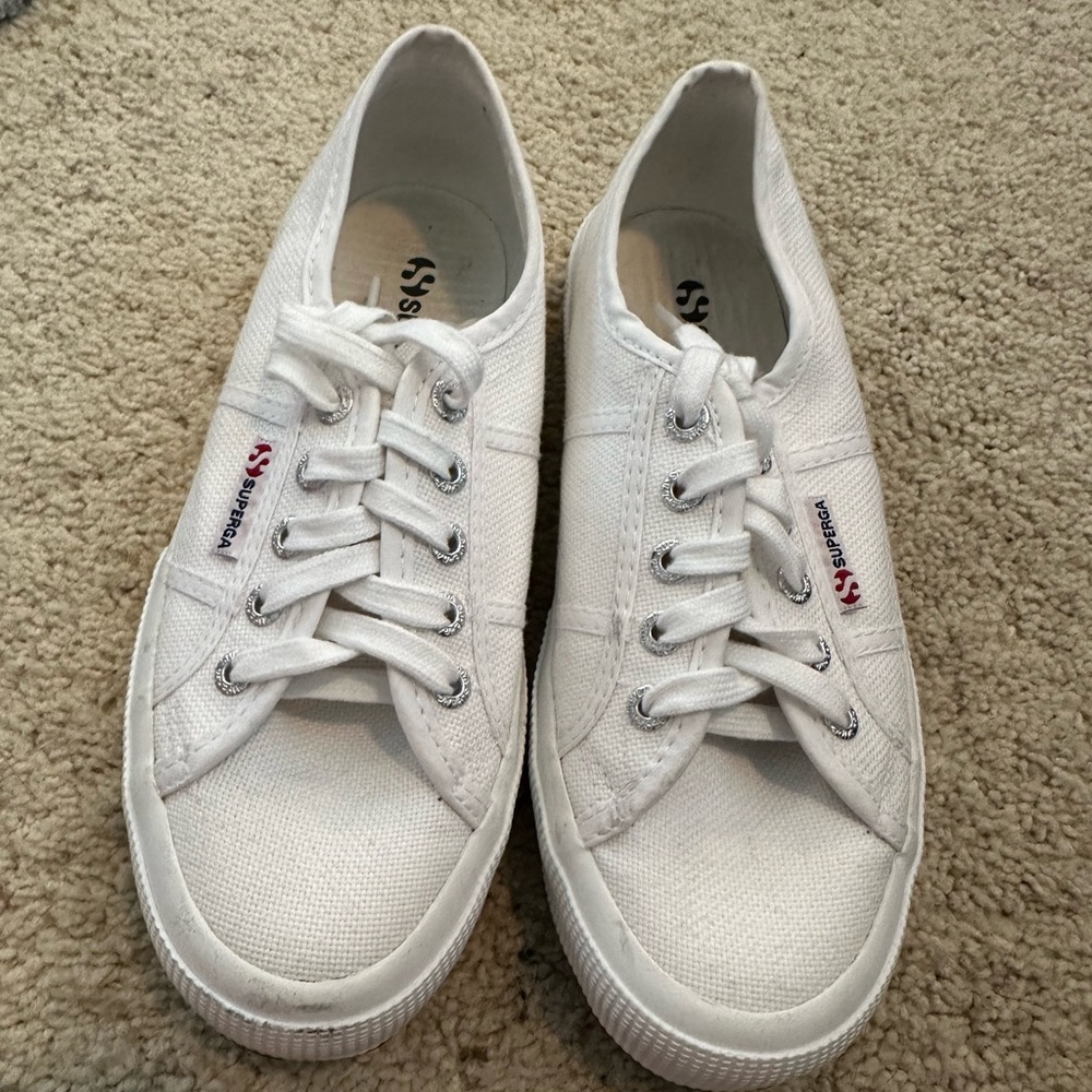 Supers Sneakers